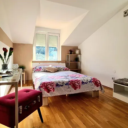 Semesterbostad Stunning In With Kitchen *