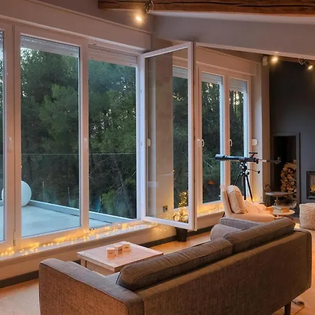 Vara Hébergement de vacances *