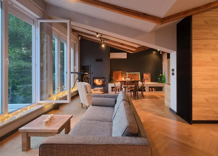 Vara Hébergement de vacances *